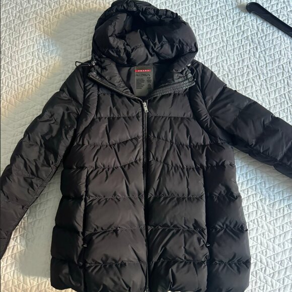 Prada Sport Black Down Puffer Jacket – Size 44 (fits like M) Authentic Prada Spo - Picture 1 of 7